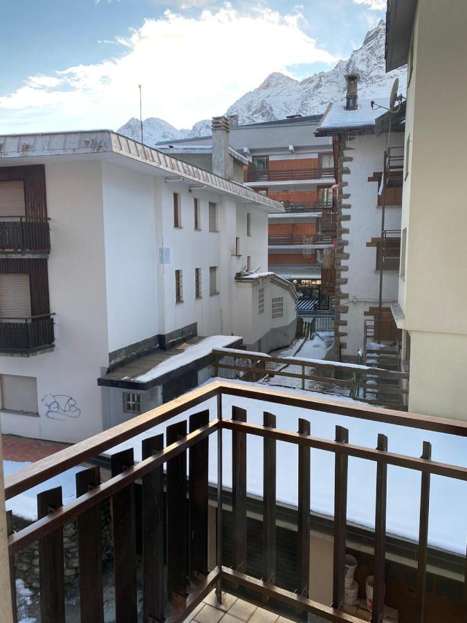 布勒伊-切尔维尼亚L'Altra Casa Del Cervino公寓 外观 照片